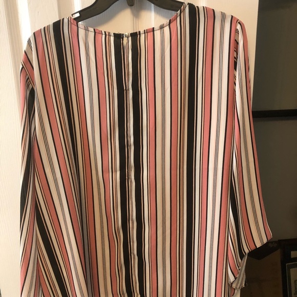 EUC - C established 1946 Women’s striped top - Picture 2 of 4